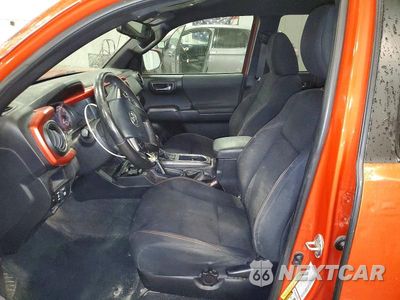 Zdjęcie 7 z 13 samochodu: 2017 TOYOTA TACOMA TRD SPORT VIN:5TFAZ5CN8HX049173 - miniatura