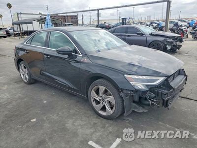 Czwarte zdjęcie samochodu z boku: 2023 AUDI A3 PREMIUM VIN:WAUAUDGYXPA073163 - miniatura