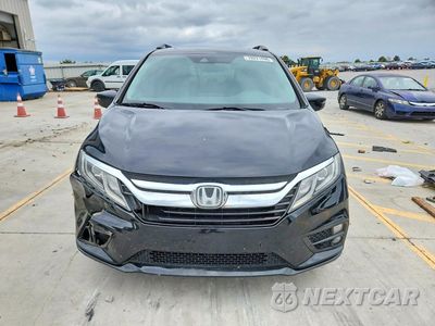Piąte zdjęcie samochodu w środku: 2019 HONDA ODYSSEY EXL VIN:5FNRL6H72KB104142 - miniatura