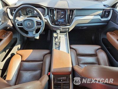 Zdjęcie 8 z 13 samochodu: 2019 VOLVO XC60 T5 INSCRIPTION VIN:LYV102DL5KB236900 - miniatura