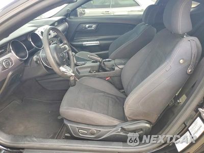 Zdjęcie 7 z 12 samochodu: 2015 FORD MUSTANG VIN:1FA6P8TH1F5326560 - miniatura