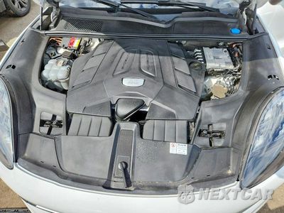Zdjęcie 12 z 13 samochodu: 2020 PORSCHE CAYENNE VIN:WP1AA2AY3LDA02452 - miniatura