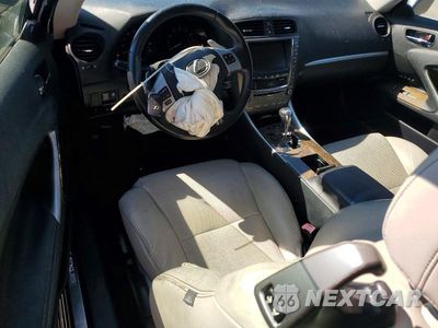 Zdjęcie 8 z 12 samochodu: 2012 LEXUS IS 350 VIN:JTHFE2C21C2507842 - miniatura