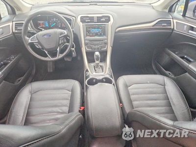 Zdjęcie 8 z 12 samochodu: 2016 FORD FUSION SE VIN:3FA6P0T91GR156855 - miniatura