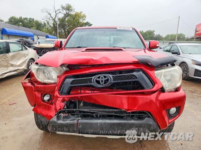 Piąte zdjęcie samochodu w środku: 2013 TOYOTA TACOMA V6 VIN:3TMLU4EN7DM107174 - miniatura