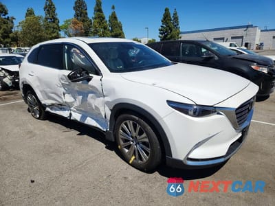 Czwarte zdjęcie samochodu z boku: 2023 MAZDA CX-9 SIGNATURE VIN:JM3TCBEY3P0640509 - miniatura