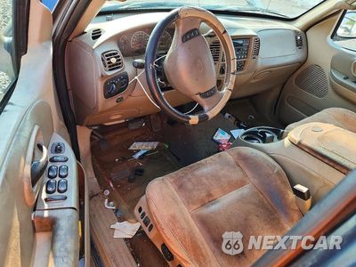 Zdjęcie 8 z 13 samochodu: 2001 FORD F150 KING RANCH VIN:1FTRW07L71KF75126 - miniatura