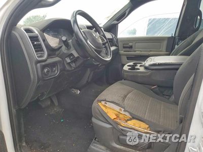 Zdjęcie 7 z 12 samochodu: 2021 RAM 3500 BIG HORN VIN:3C63RRHL6MG687743 - miniatura