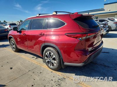 Drugie zdjęcie samochodu z przodu: 2022 TOYOTA HIGHLANDER XLE VIN:5TDGZRBH1NS589916 - miniatura