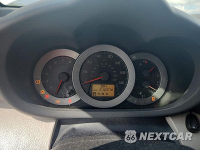 Zdjęcie 9 z 13 samochodu: 2011 TOYOTA RAV4 BASE VIN:JTMBF4DV2B5041045 - miniatura