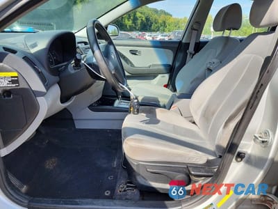 Zdjęcie 7 z 12 samochodu: 2010 HYUNDAI ELANTRA GLS VIN:KMHDU4AD6AU210266 - miniatura