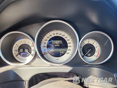 Zdjęcie 9 z 13 samochodu: 2016 MERCEDES-BENZ E 350 VIN:WDDHF5KB0GB240568 - miniatura