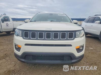 Piąte zdjęcie samochodu w środku: 2018 JEEP COMPASS LATITUDE VIN:3C4NJDBB9JT349574 - miniatura