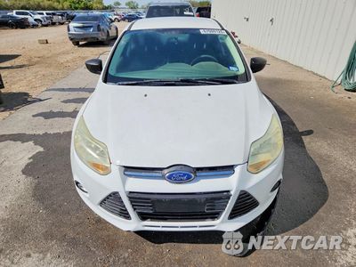 Piąte zdjęcie samochodu w środku: 2014 FORD FOCUS S VIN:1FADP3E25EL410264 - miniatura