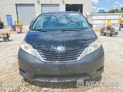 Piąte zdjęcie samochodu w środku: 2011 TOYOTA SIENNA LE VIN:5TDKK3DC5BS047047 - miniatura