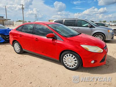 Czwarte zdjęcie samochodu z boku: 2012 FORD FOCUS SE VIN:1FAHP3F23CL370814 - miniatura