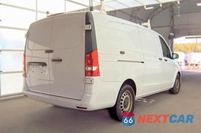Czwarte zdjęcie samochodu z boku: 2021 MERCEDES-BENZ METRIS VIN:W1YV0CEY9M3922532 - miniatura