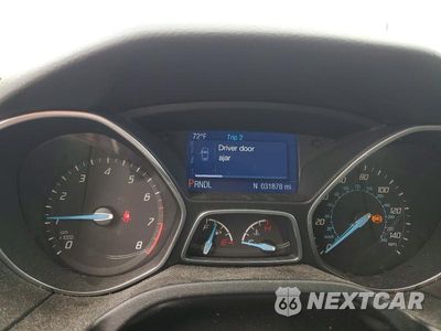 Zdjęcie 9 z 12 samochodu: 2014 FORD FOCUS SE VIN:1FADP3F29EL211216 - miniatura