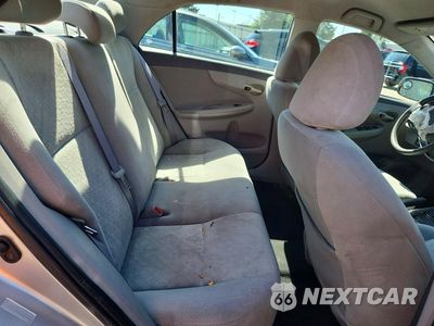 Zdjęcie 10 z 12 samochodu: 2009 TOYOTA COROLLA LE VIN:1NXBU40E59Z076833 - miniatura
