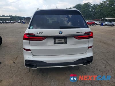 Zdjęcie 6 z 12 samochodu: 2021 BMW X7 XDRIVE40I VIN:5UXCW2C08M9F34336 - miniatura