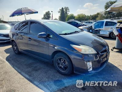Czwarte zdjęcie samochodu z boku: 2010 TOYOTA PRIUS III VIN:JTDKN3DU8A0181956 - miniatura