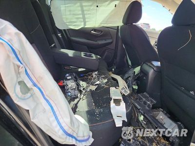 Zdjęcie 10 z 13 samochodu: 2021 NISSAN SENTRA SR VIN:3N1AB8DV3MY217186 - miniatura