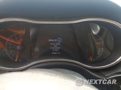 Zdjęcie 9 z 13 samochodu: 2016 JEEP GRAND CHEROKEE LIMITED VIN:1C4RJFBGXGC360631 - miniatura