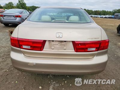 Zdjęcie 6 z 12 samochodu: 2005 HONDA ACCORD EX VIN:1HGCM56745A063155 - miniatura