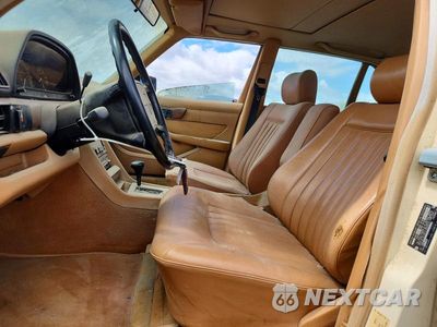 Zdjęcie 7 z 12 samochodu: 1986 MERCEDES-BENZ 560 SEL VIN:WDBCA39DXGA224350 - miniatura