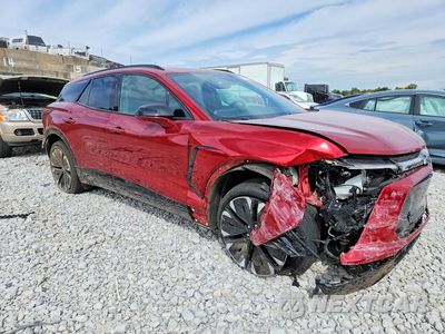 Czwarte zdjęcie samochodu z boku: 2024 CHEVROLET BLAZER RS VIN:3GNKDCRJ8RS120118 - miniatura