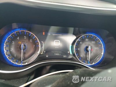 Zdjęcie 9 z 13 samochodu: 2019 CHRYSLER PACIFICA LIMITED VIN:2C4RC1GG0KR722021 - miniatura
