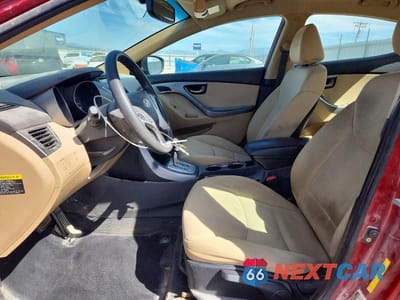 Zdjęcie 7 z 12 samochodu: 2012 HYUNDAI ELANTRA GLS VIN:KMHDH4AE2CU323504 - miniatura