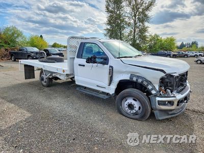 Czwarte zdjęcie samochodu z boku: 2024 FORD F450 SUPER DUTY VIN:1FDUF4GT7RDA36020 - miniatura