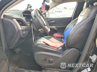 Zdjęcie 7 z 13 samochodu: 2017 JEEP CHEROKEE LATITUDE VIN:1C4PJMCS5HW579883 - miniatura