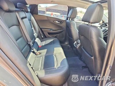 Zdjęcie 10 z 12 samochodu: 2017 CHEVROLET MALIBU PREMIER VIN:1G1ZH5SX1HF174636 - miniatura