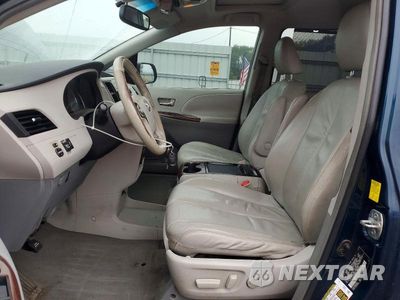 Zdjęcie 7 z 13 samochodu: 2011 TOYOTA SIENNA XLE 8-PASSENGER VIN:5TDYK3DC6BS013628 - miniatura