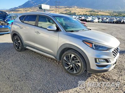 Czwarte zdjęcie samochodu z boku: 2020 HYUNDAI TUCSON SPORT VIN:KM8J33AL0LU119763 - miniatura