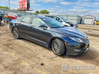 Czwarte zdjęcie samochodu z boku: 2014 LINCOLN MKZ VIN:3LN6L2G94ER808176 - miniatura