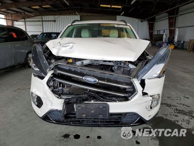 Piąte zdjęcie samochodu w środku: 2018 FORD ESCAPE SEL VIN:1FMCU0HD8JUC36099 - miniatura