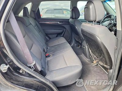 Zdjęcie 11 z 13 samochodu: 2012 KIA SORENTO LX VIN:5XYKT4A24CG295707 - miniatura