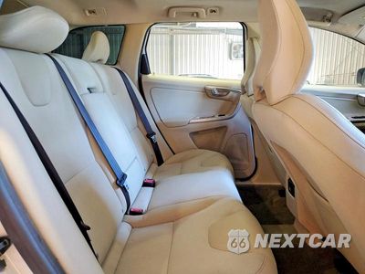 Zdjęcie 11 z 13 samochodu: 2010 VOLVO XC60 3.2 VIN:YV4960DL8A2075946 - miniatura