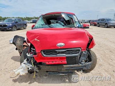 Piąte zdjęcie samochodu w środku: 2013 KIA SOUL + VIN:KNDJT2A62D7526895 - miniatura