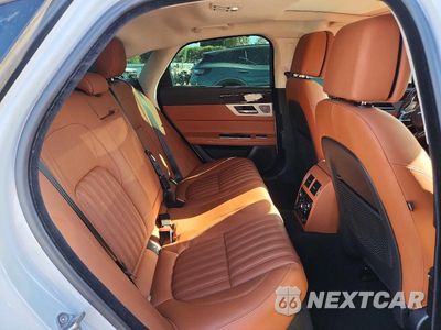 Zdjęcie 10 z 12 samochodu: 2018 JAGUAR XF PORTFOLIO LE VIN:SAJBH4EV2JCY53367 - miniatura