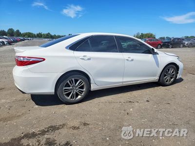 Trzecie zdjęcie samochodu z tyłu: 2015 TOYOTA CAMRY SE VIN:4T1BF1FK4FU952602 - miniatura