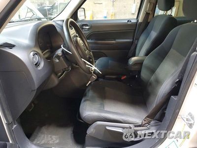 Zdjęcie 7 z 12 samochodu: 2011 JEEP PATRIOT VIN:1J4NF2GB2BD205770 - miniatura
