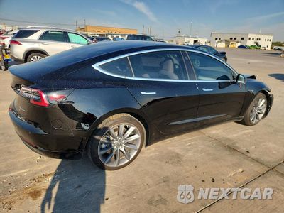 Trzecie zdjęcie samochodu z tyłu: 2018 TESLA MODEL 3 VIN:5YJ3E1EB4JF099178 - miniatura