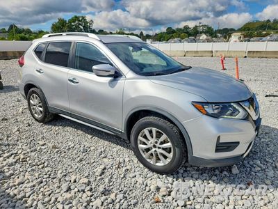 Czwarte zdjęcie samochodu z boku: 2019 NISSAN ROGUE SV VIN:KNMAT2MV4KP508107 - miniatura