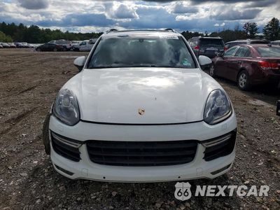 Piąte zdjęcie samochodu w środku: 2015 PORSCHE CAYENNE TURBO VIN:WP1AC2A26FLA82720 - miniatura