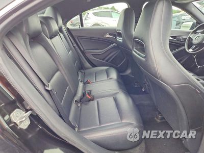 Zdjęcie 10 z 12 samochodu: 2018 MERCEDES-BENZ CLA 250 4MATIC VIN:WDDSJ4GB1JN541265 - miniatura