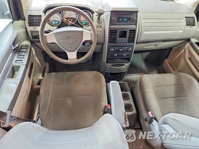 Zdjęcie 8 z 13 samochodu: 2010 DODGE GRAND CARAVAN SE VIN:2D4RN4DE2AR197351 - miniatura